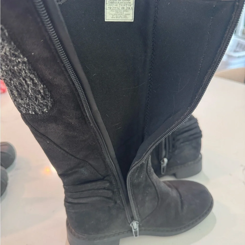 Baretraps boots.  Little girls size 12.  Tall black boots with full zipper.